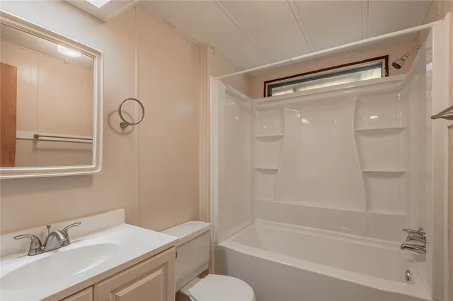 $1,300 | 30 Allen Drive, Huntsville, TX 77320