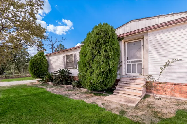 $1,300 | 30 Allen Drive, Huntsville, TX 77320