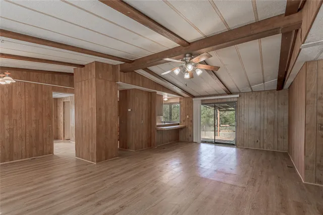 $1,300 | 30 Allen Drive, Huntsville, TX 77320