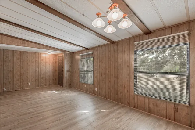 $1,300 | 30 Allen Drive, Huntsville, TX 77320