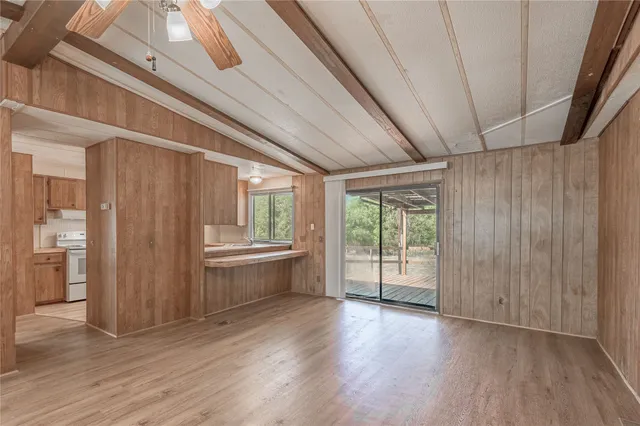 $1,300 | 30 Allen Drive, Huntsville, TX 77320