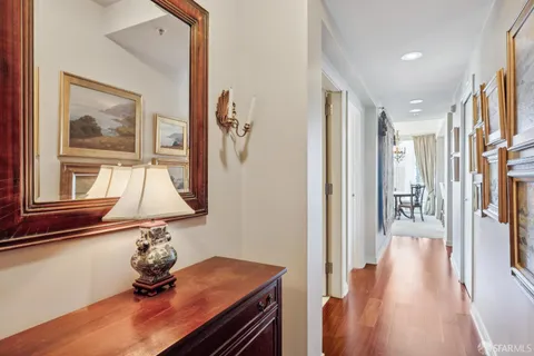 $1,650,000 | 425 1st Street, Unit 3706, San Francisco, CA 94105