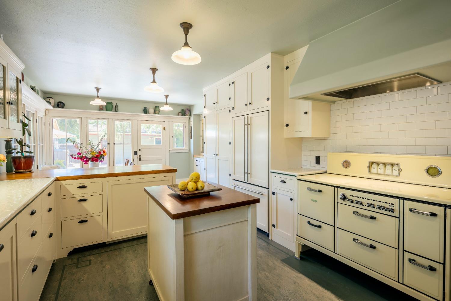 46 Pollasky Avenue Clovis, CA 93612 - Photo 20 of 69