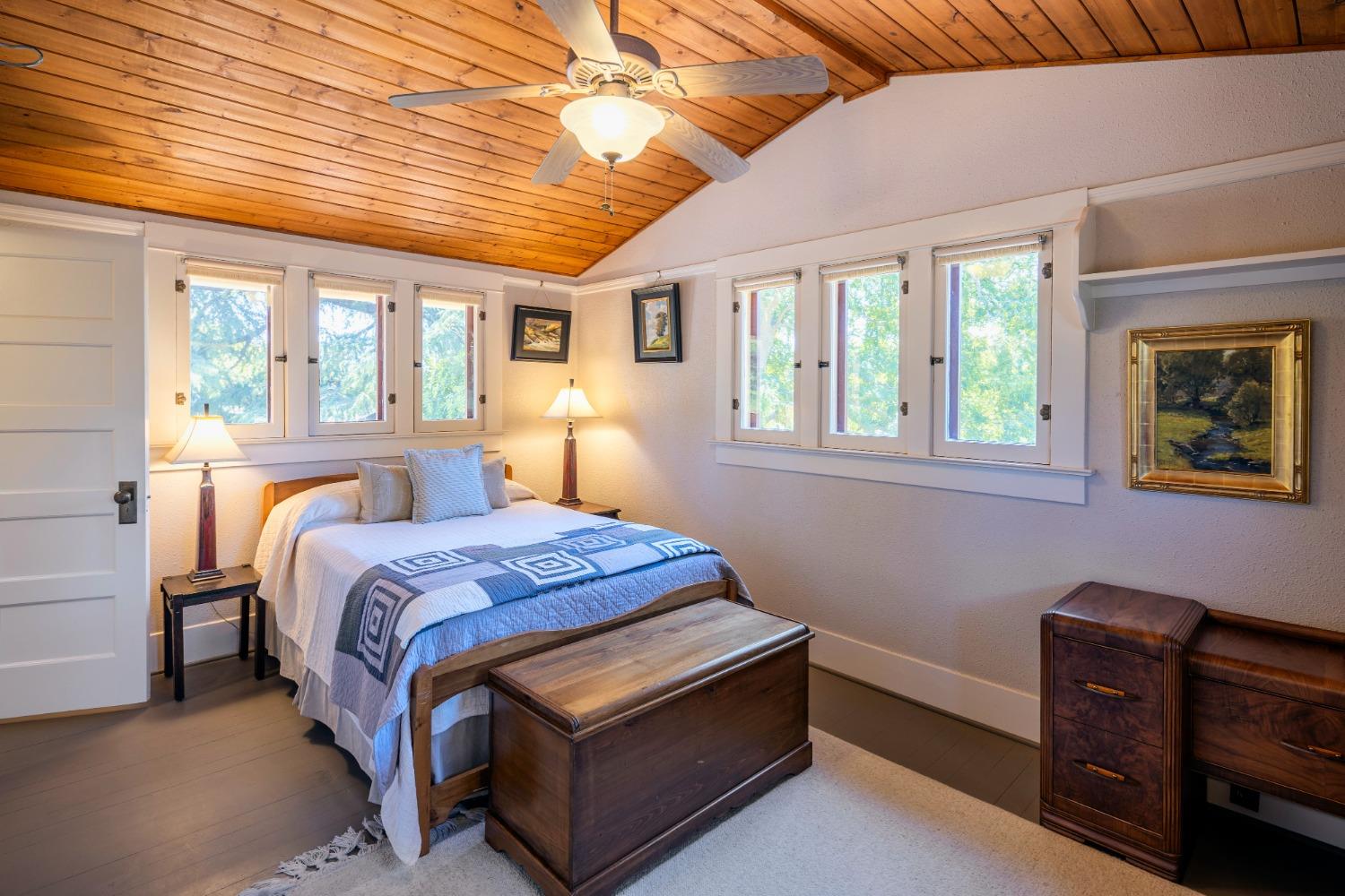 46 Pollasky Avenue Clovis, CA 93612 - Photo 30 of 69 a bed room with a bed and a window