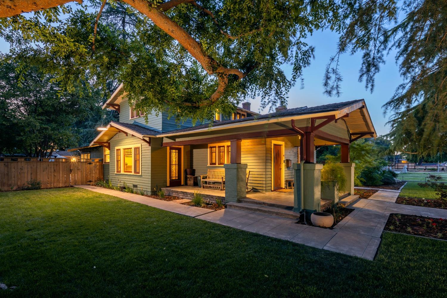 46 Pollasky Avenue Clovis, CA 93612 - Photo 68 of 69 a view of a house with backyard and sitting area
