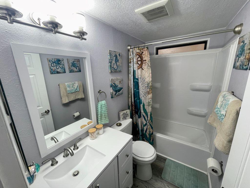 2588 Southwest Monarch Trail Stuart, FL 34997 - Photo 11 of 30 11