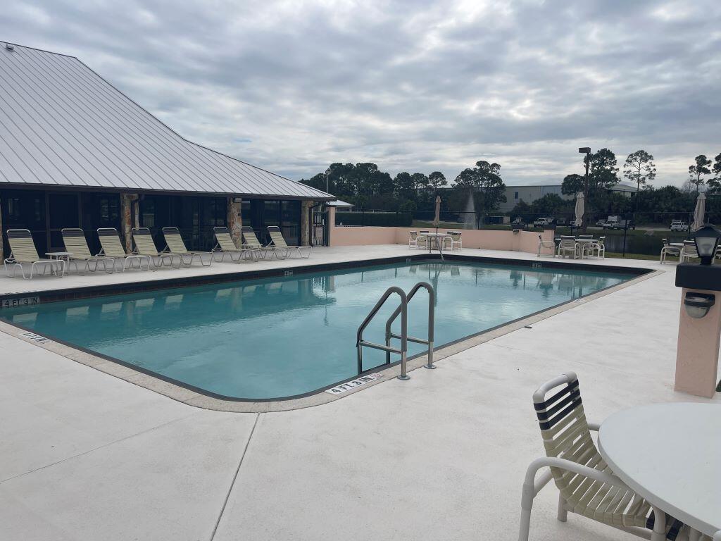 2588 Southwest Monarch Trail Stuart, FL 34997 - Photo 25 of 30 25