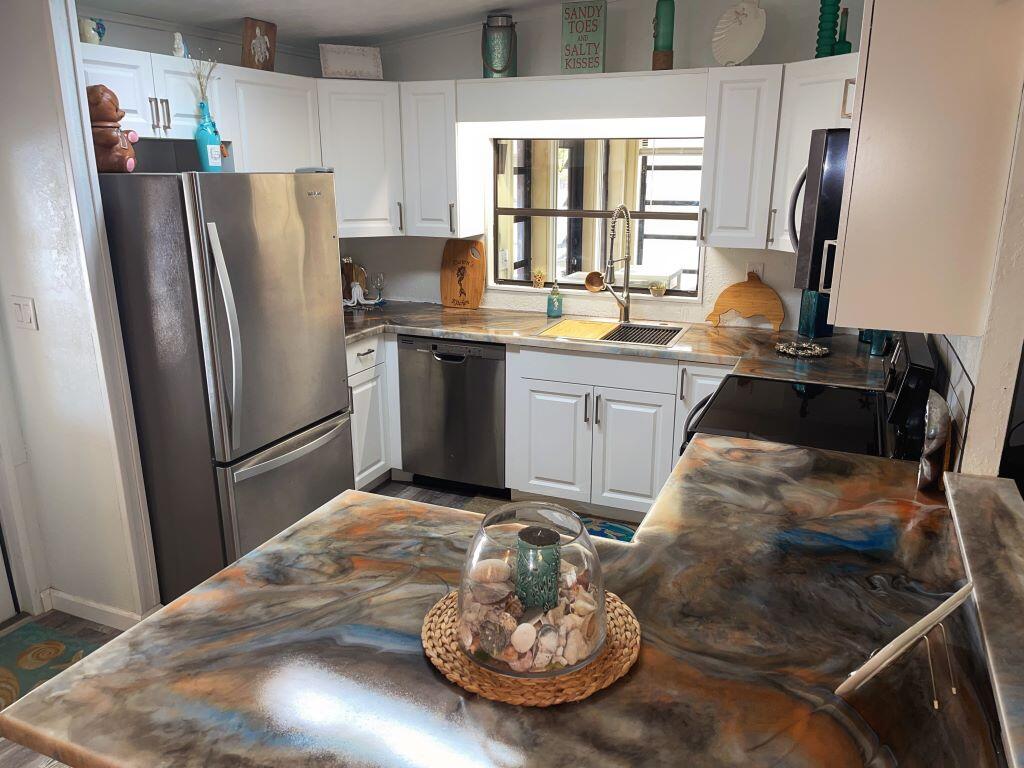 2588 Southwest Monarch Trail Stuart, FL 34997 - Photo 3 of 30 3