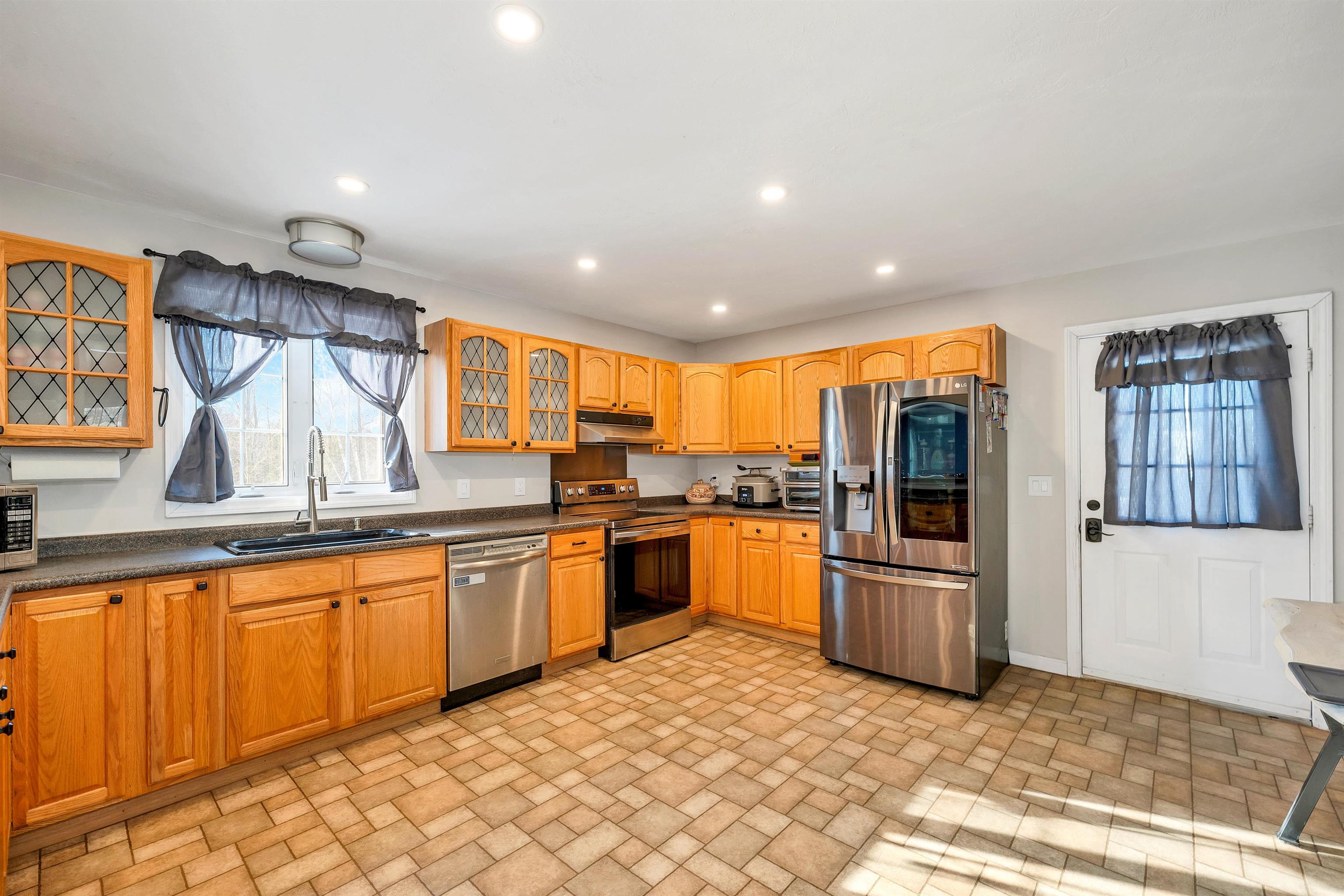 60 Babbitt Road Franklin, NH 03235 - Photo 15 of 60 Gallery Image 15