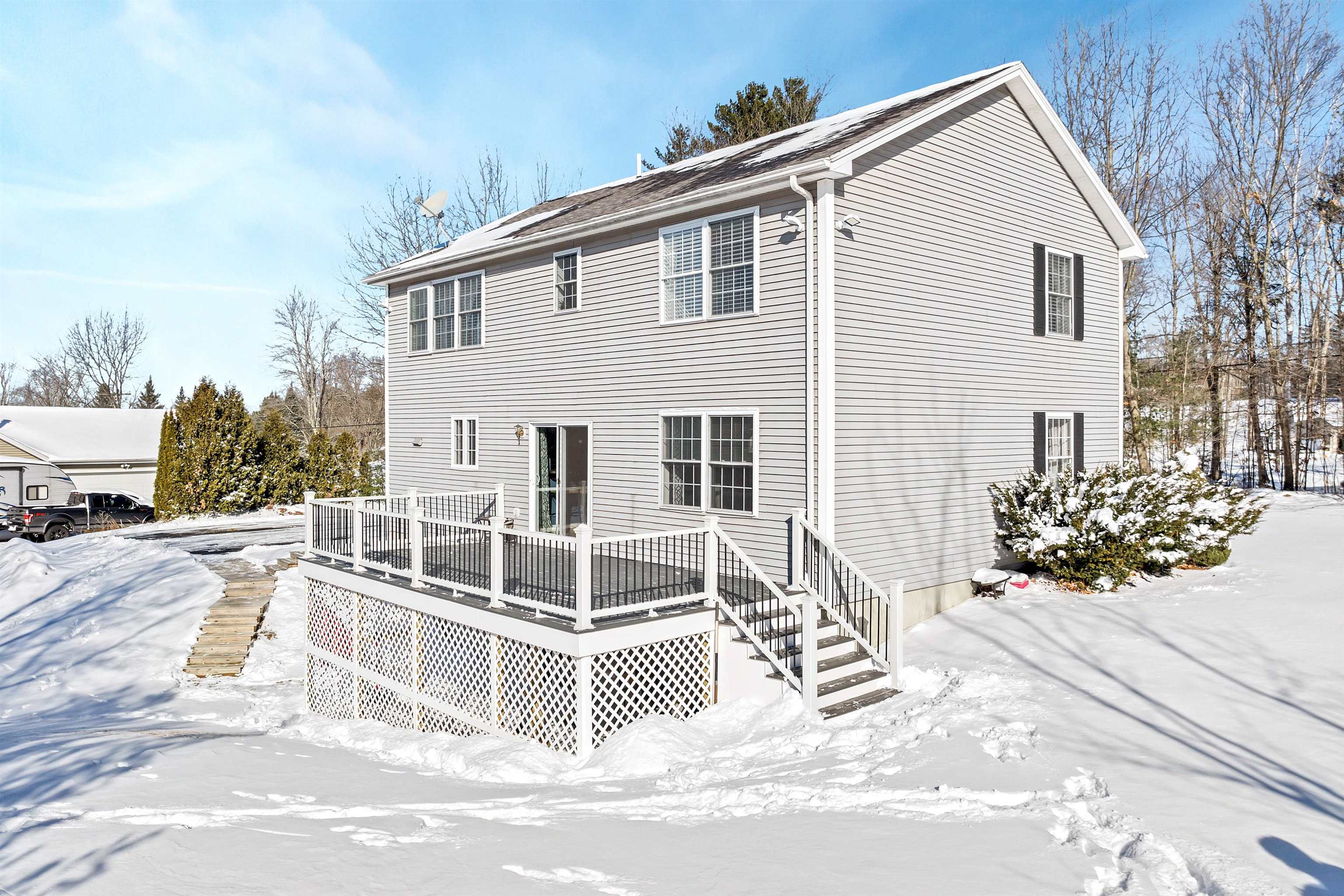 60 Babbitt Road Franklin, NH 03235 - Photo 4 of 60 Gallery Image 4