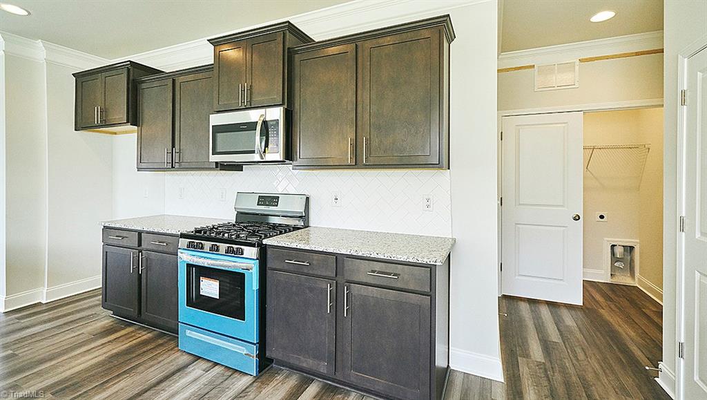 710 Riley Lane, Unit 1 Greensboro, NC 27455 - Photo 5 of 22 Gallery Image 5