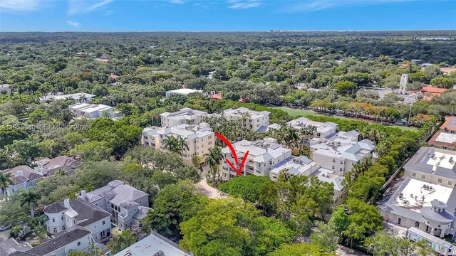 $949,900 | 7588 Southwest 102nd Street, Unit 203, Pinecrest, FL 33156