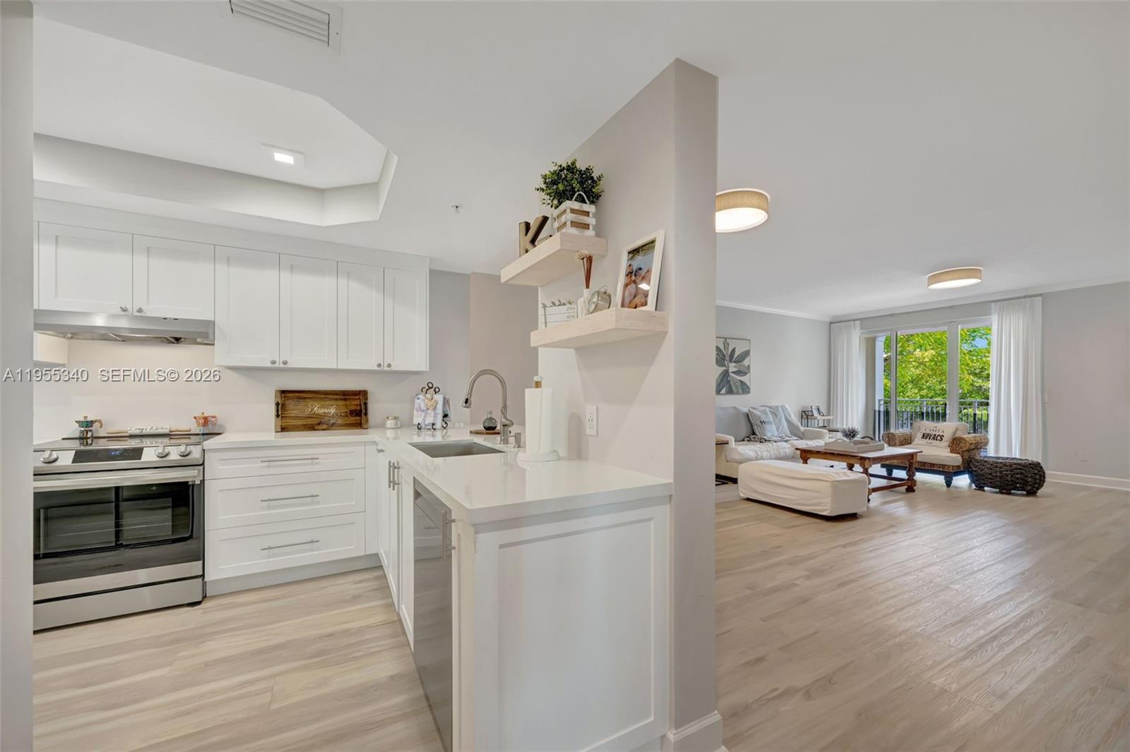 7588 Southwest 102nd Street, Unit 203 Pinecrest, FL 33156 - Photo 7 of 38