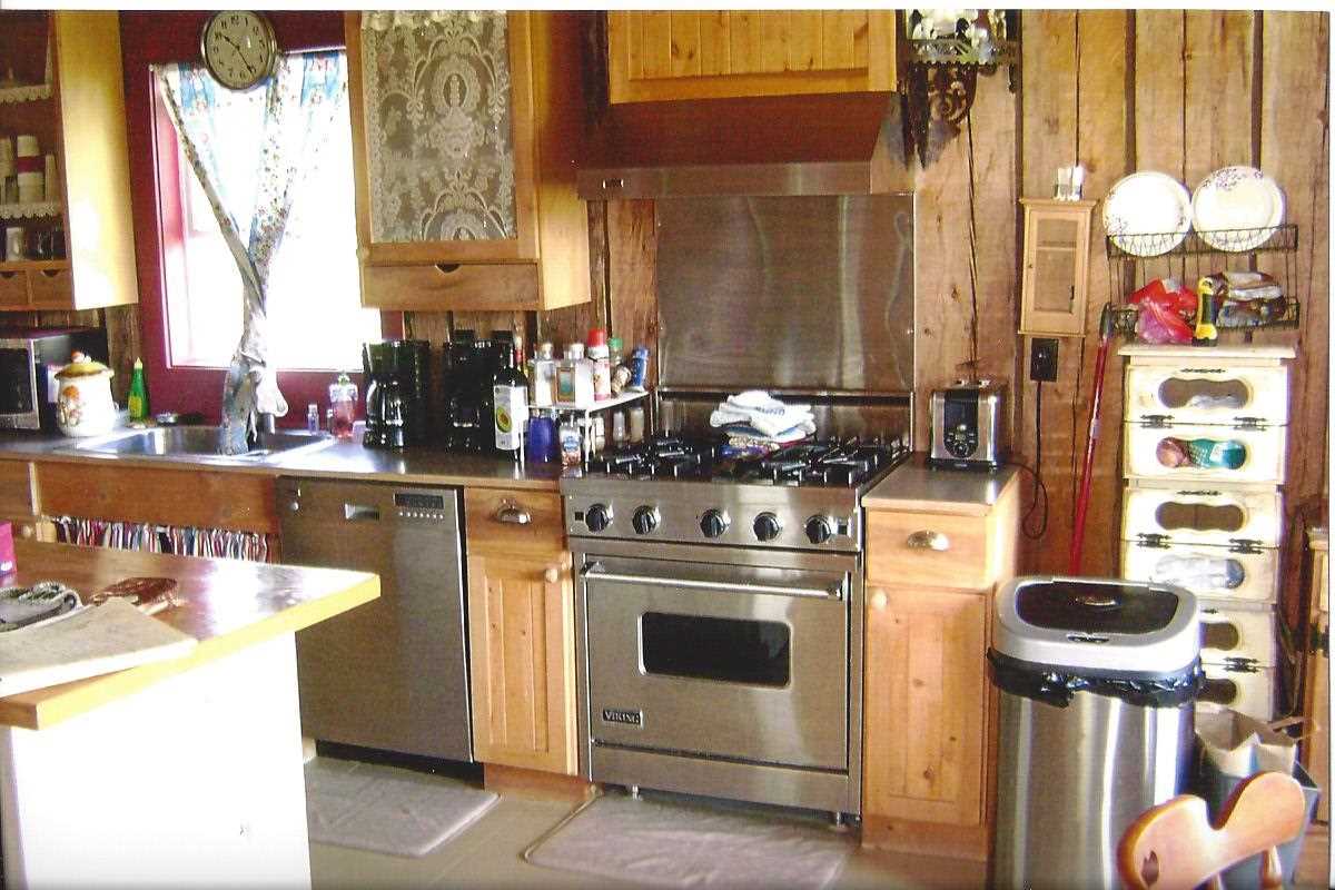 42294 South Loon Lake Road Loon Lake, WA 99148 - Photo 3 of 18 Gallery Image 3