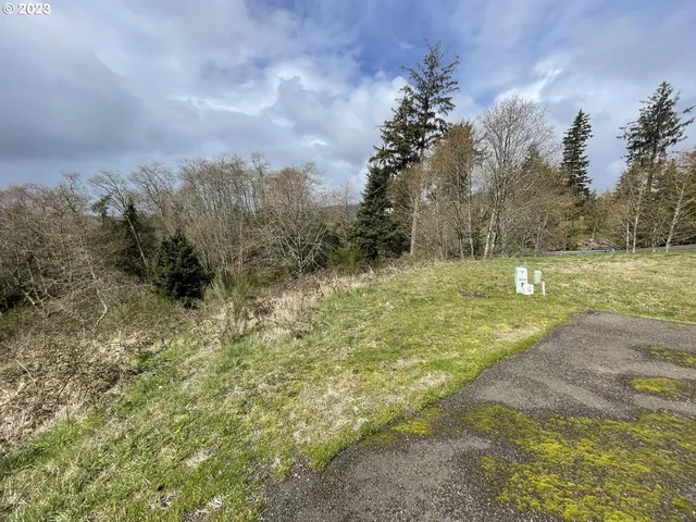 $24,900 | 20 North Ridge Drive, Bay City, OR 97107