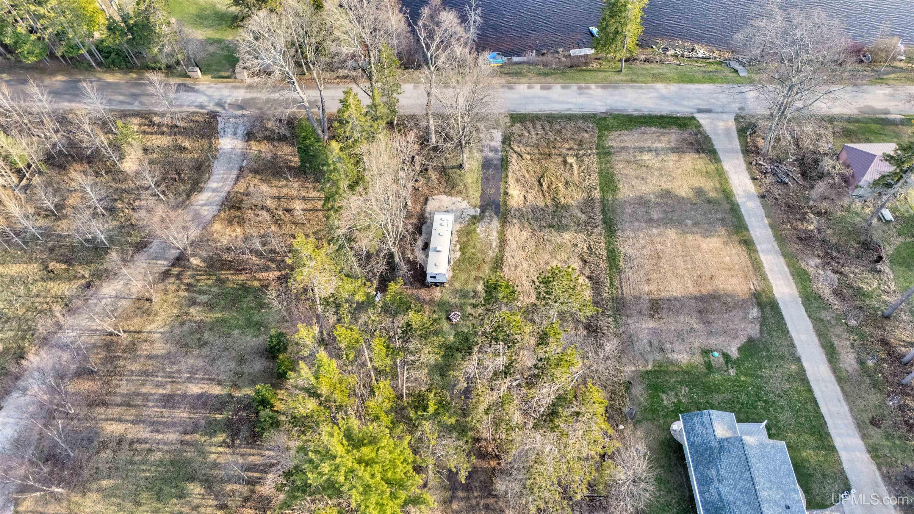 8136 Arrowhead Road Manistique, MI 49854 - Photo 7 of 20