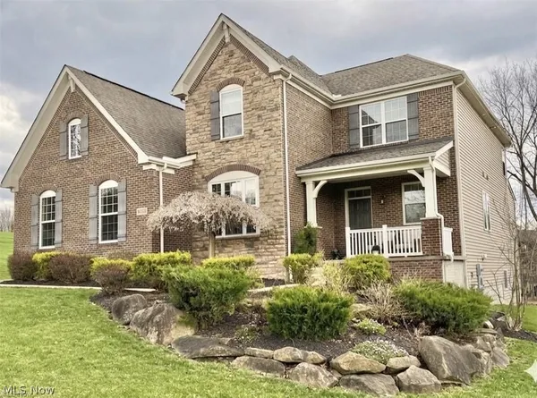 $675,000 | 9313 West Hampton Drive, North Royalton, OH 44133