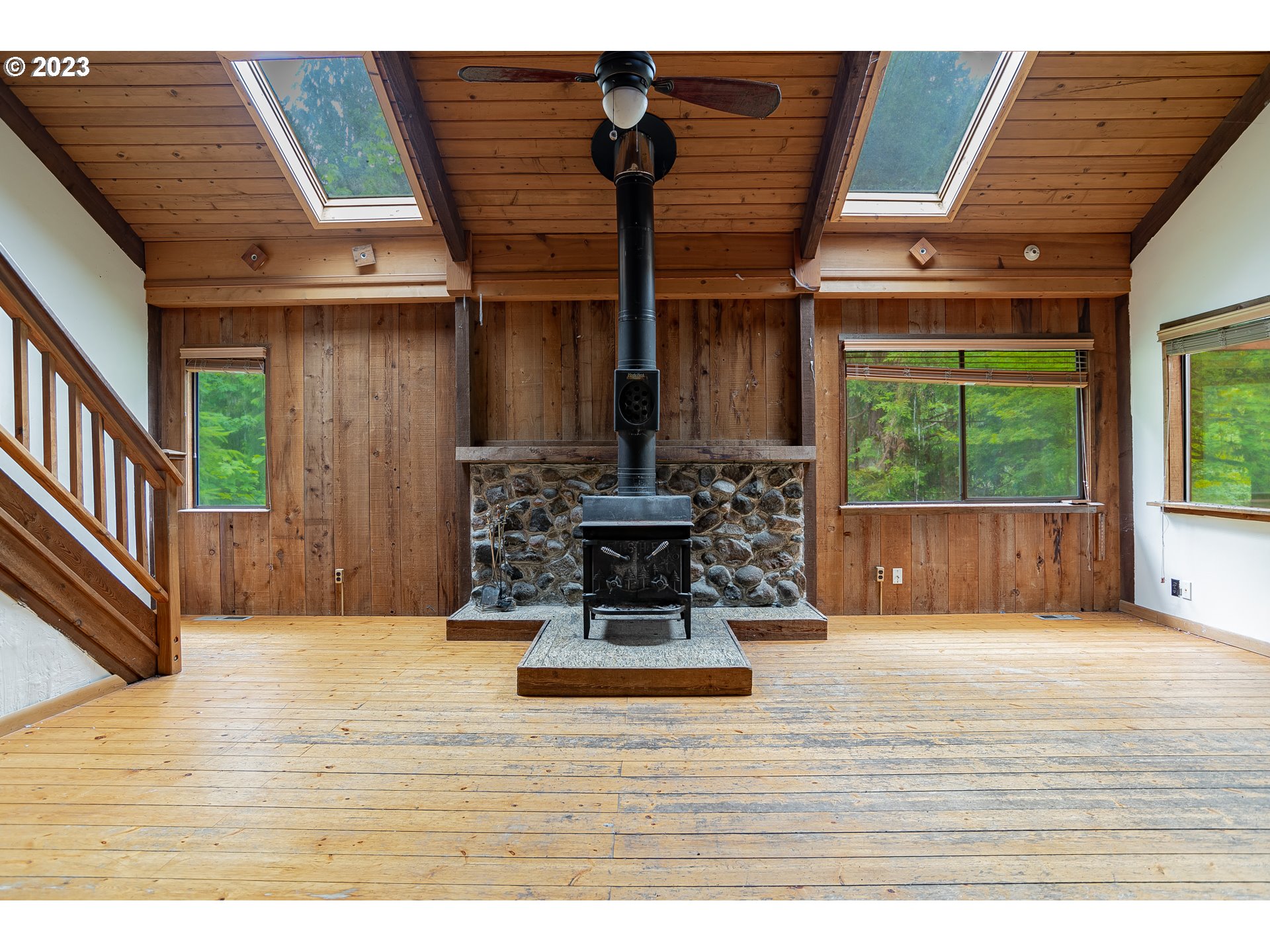 3048 Kalama River Road Kalama, WA 98625 - Photo 9 of 34 Gallery Image 9