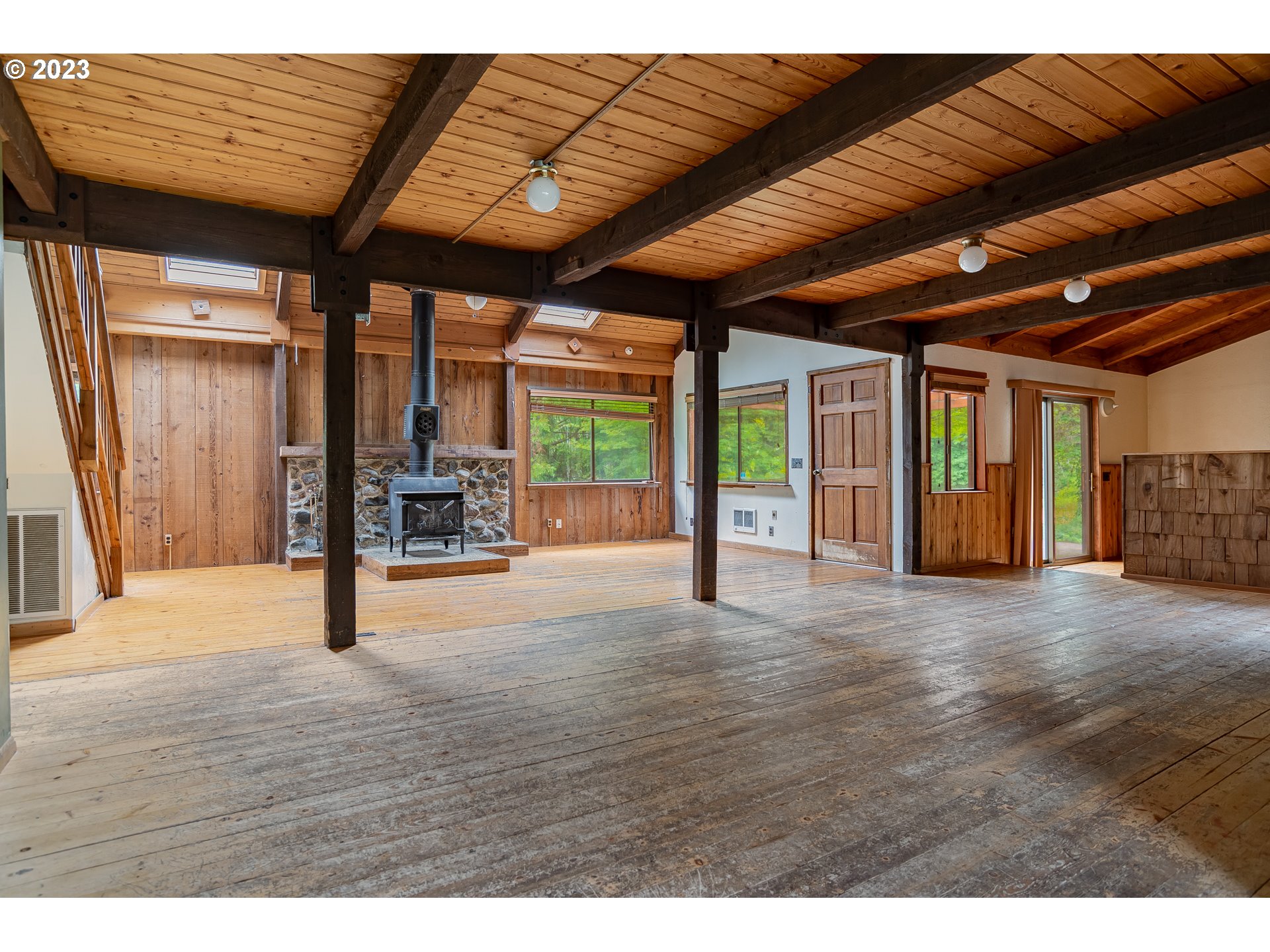 3048 Kalama River Road Kalama, WA 98625 - Photo 10 of 34 Gallery Image 10