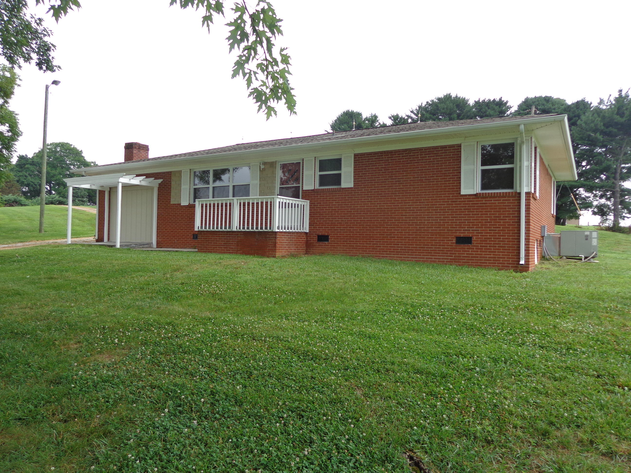 429 Greenlee Road Rutledge, TN 37861 - Photo 1 of 31 primary #579327 greenlee (28)