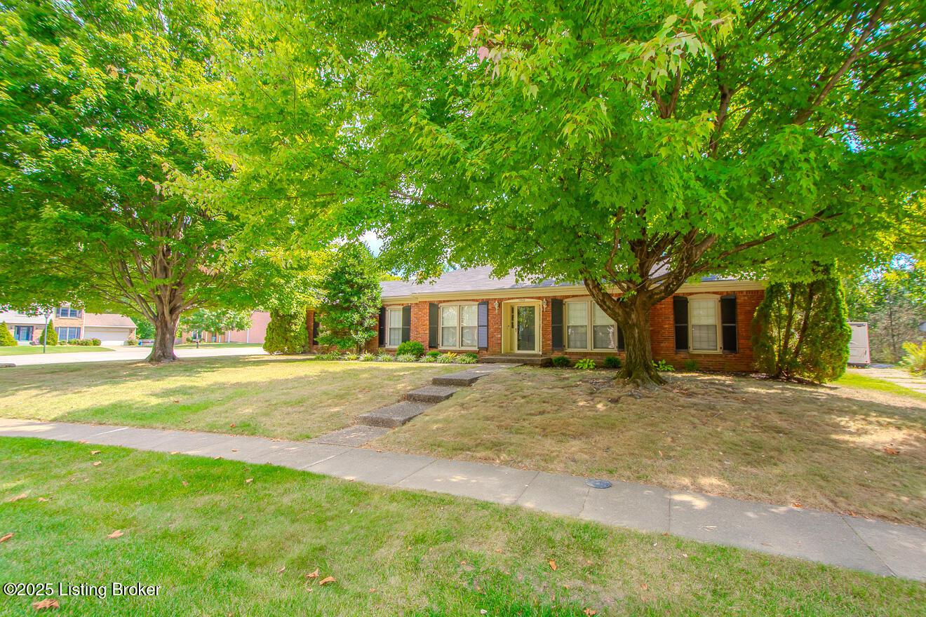 11802 Robindale Road Louisville, KY 40243 - Photo 3 of 45 Front of Home