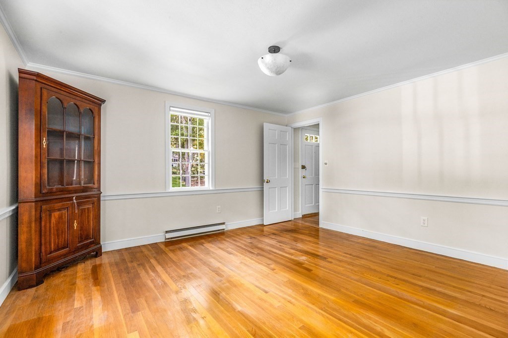 128 Old Forge Road Scituate, MA 02066 - Photo 6 of 27 Gallery Image 6