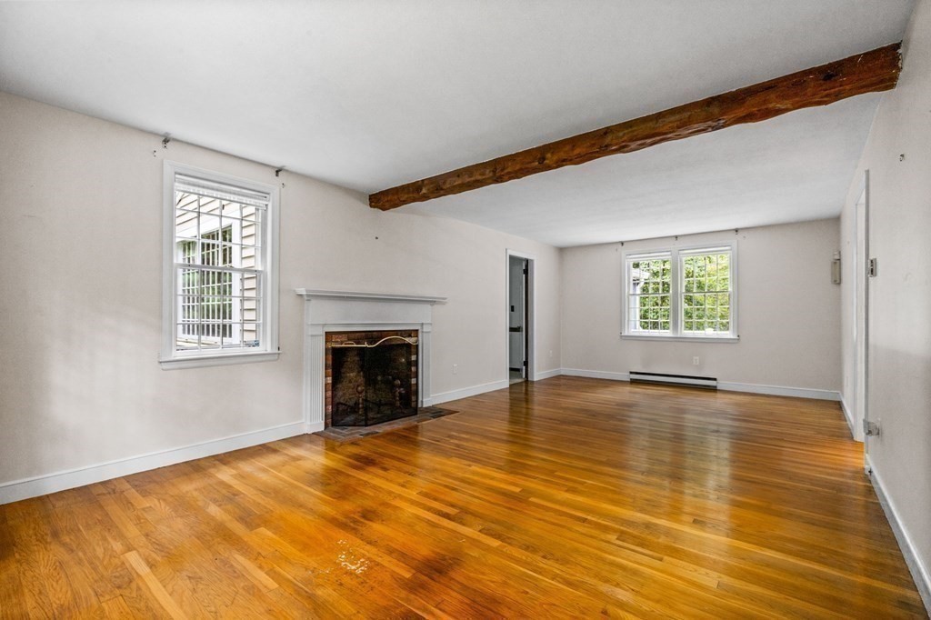 128 Old Forge Road Scituate, MA 02066 - Photo 8 of 27 Gallery Image 8