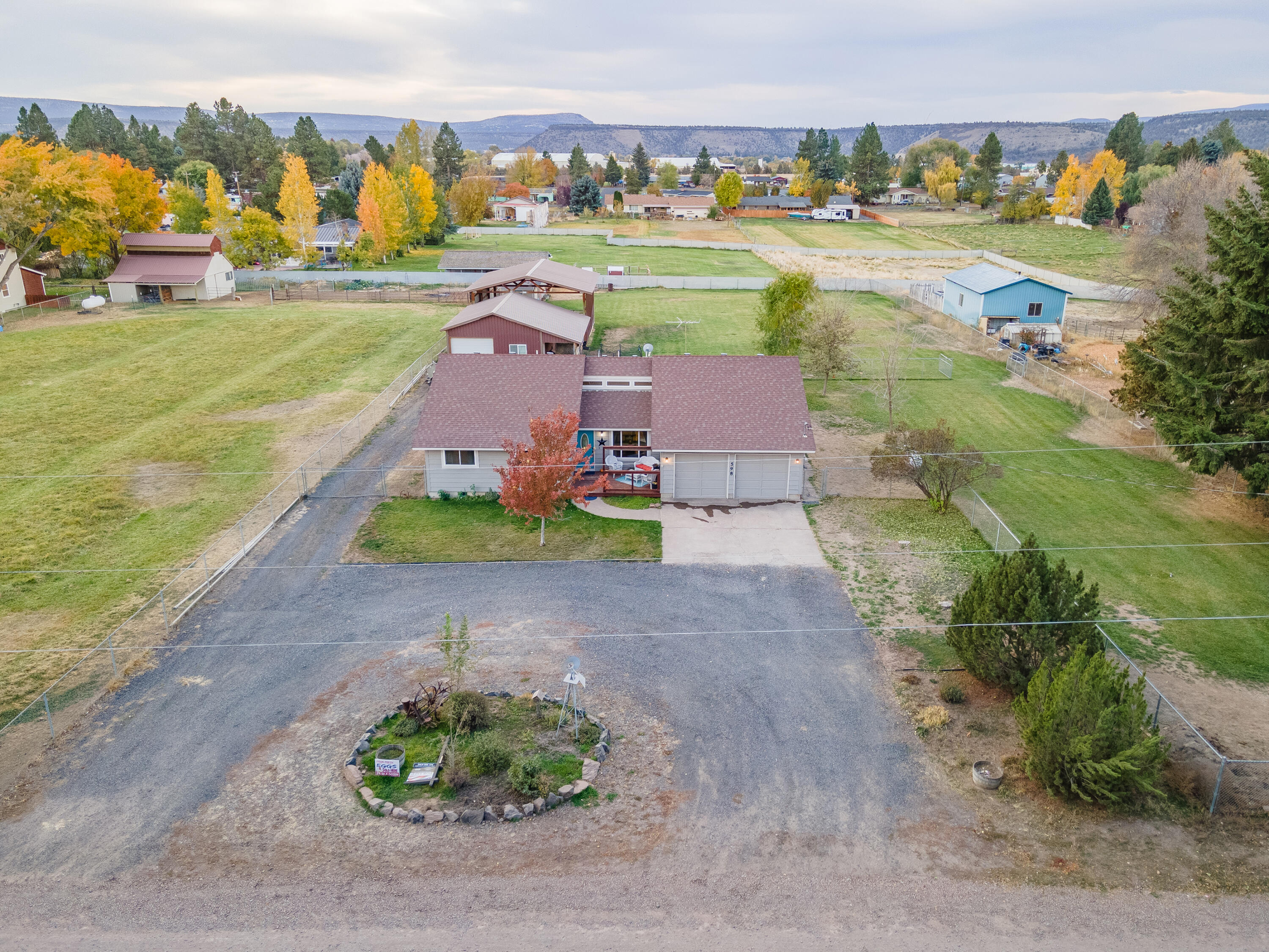 598 Apollo Road Prineville, OR 97754 - Photo 51 of 82 598NWApolloRd-Drone-2