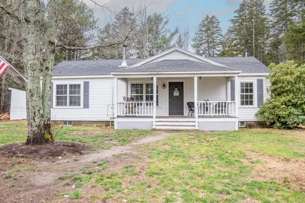 $418,000 | 392 Bay Road, Brooklin, ME 04616