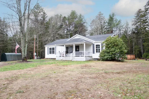$418,000 | 392 Bay Road, Brooklin, ME 04616