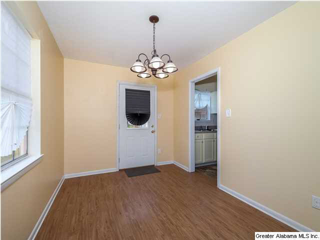1197 7th Avenue Pleasant Grove, AL 35127 - Photo 3 of 30