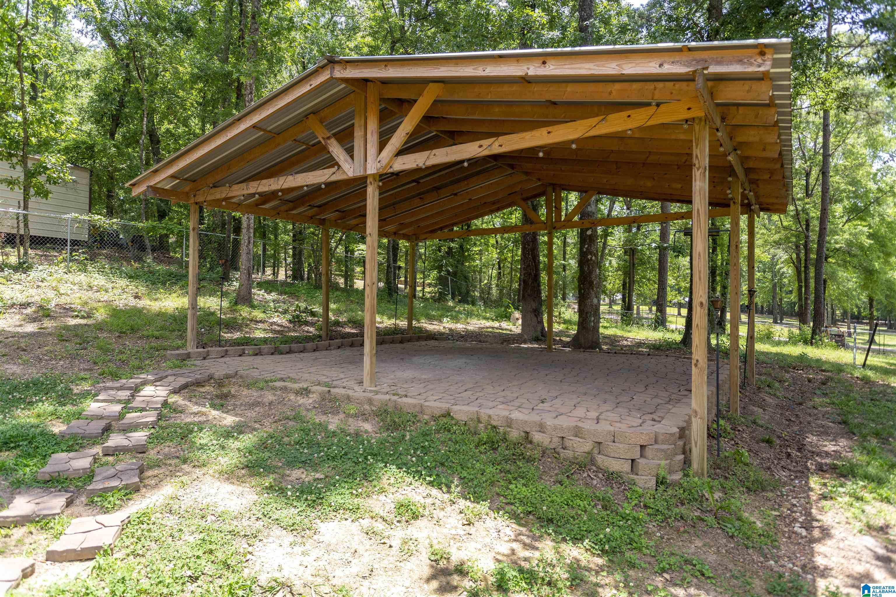 7050 Harpers Dairy Loop Bessemer, AL 35022 - Photo 10 of 73