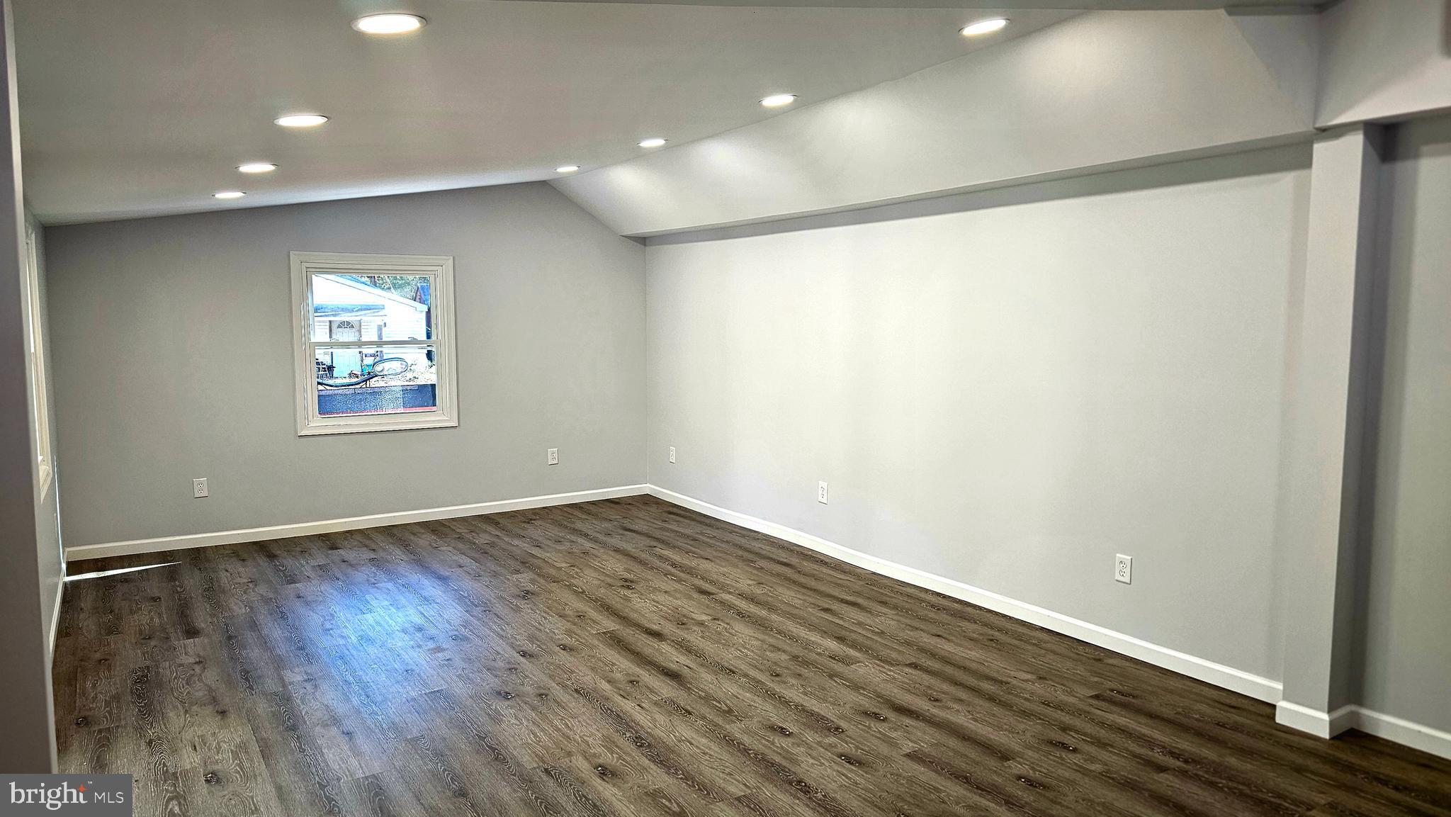 14 Morris Road Duncannon, PA 17020 - Photo 10 of 25 Living Room