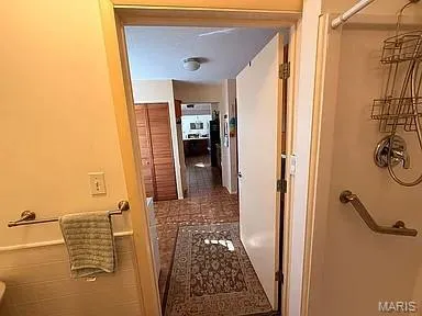 $425,000 | 1429 North 700 Street, Vandalia, IL 62471