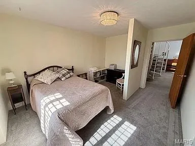 $425,000 | 1429 North 700 Street, Vandalia, IL 62471