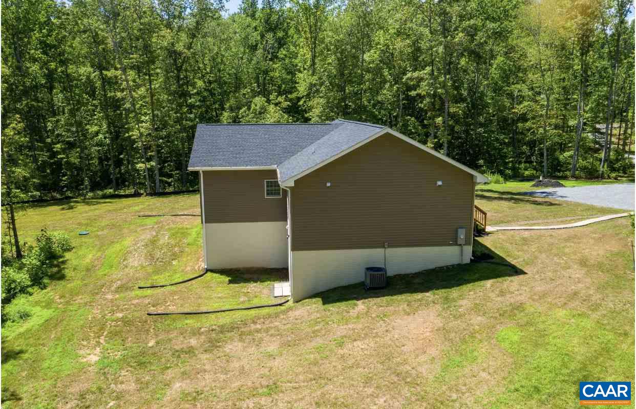 3564 Ridgeview Road Reva, VA 22735 - Photo 15 of 50 a view of a backyard