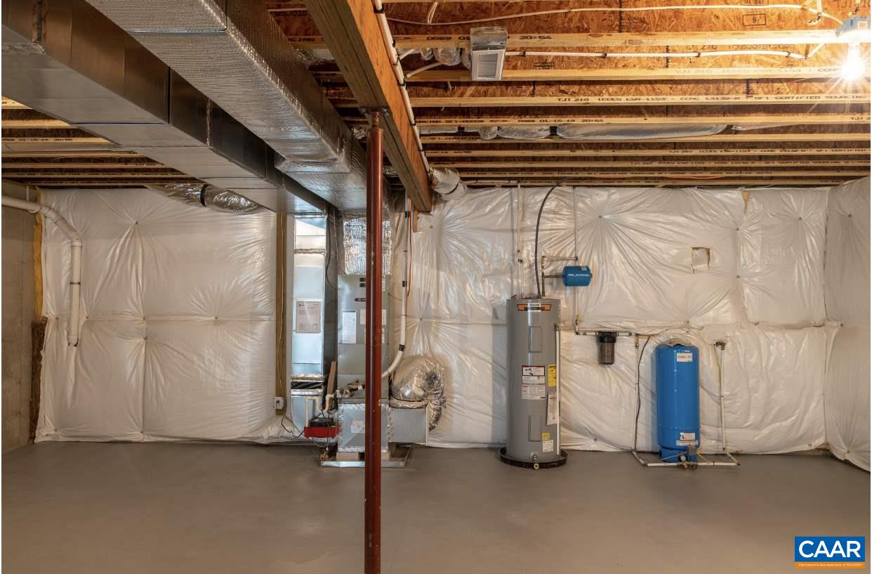 3564 Ridgeview Road Reva, VA 22735 - Photo 23 of 50 a view of a room with gym equipment