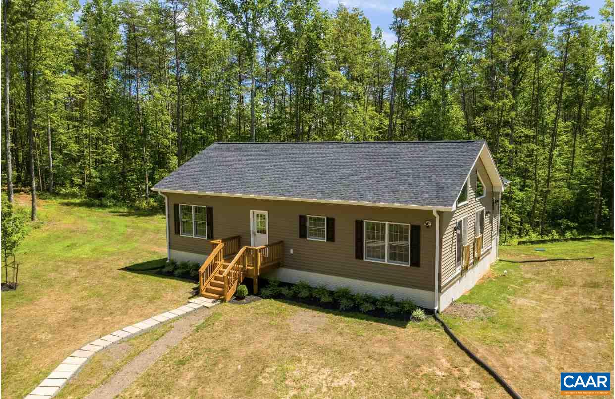 3564 Ridgeview Road Reva, VA 22735 - Photo 10 of 50 a view of a house with backyard porch and sitting area