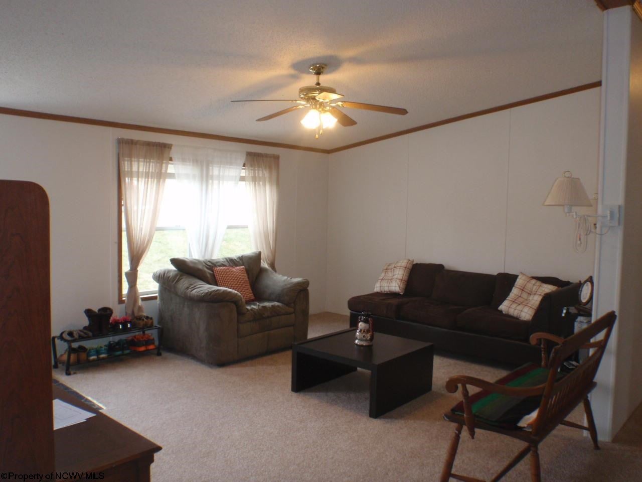 155 Moran Road Kingwood, WV 26537 - Photo 7 of 11 Gallery Image 7