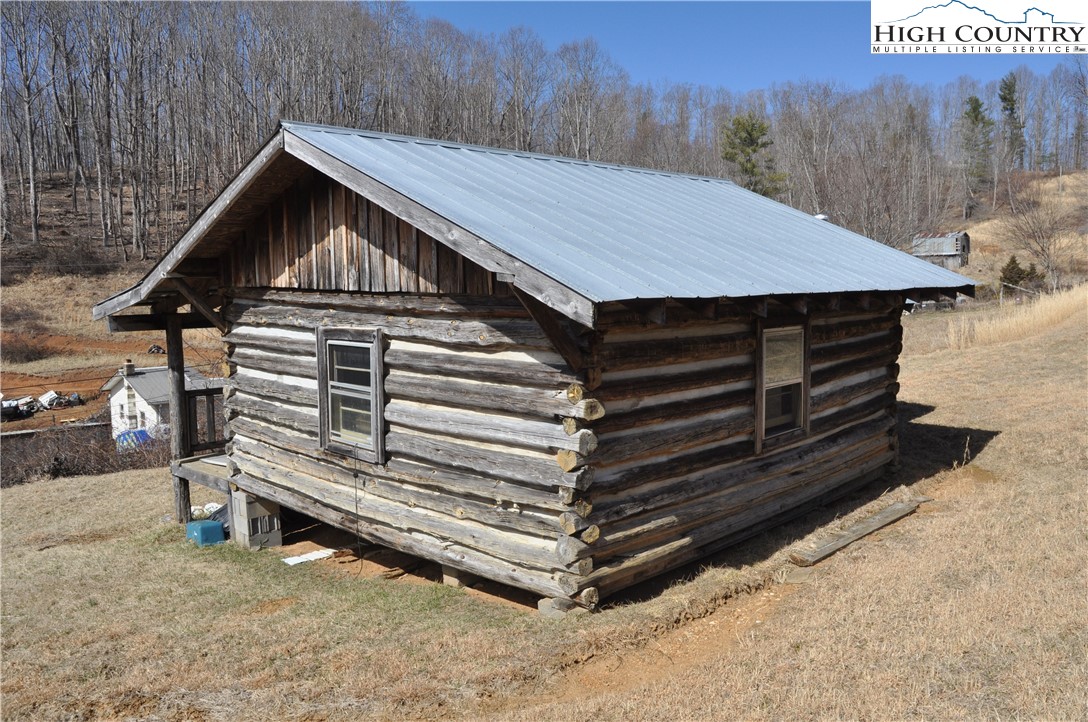 Denny Hollow Road Warrensville, NC 28693 - Photo 3 of 23 Gallery Image 3