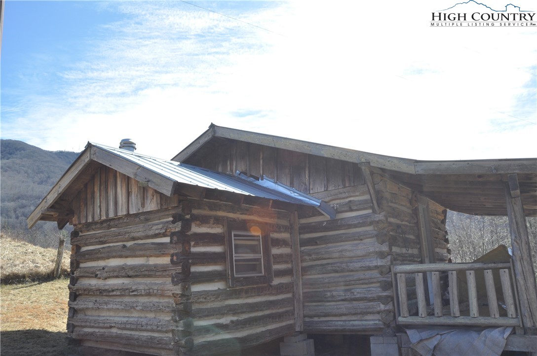 Denny Hollow Road Warrensville, NC 28693 - Photo 7 of 23 Gallery Image 7