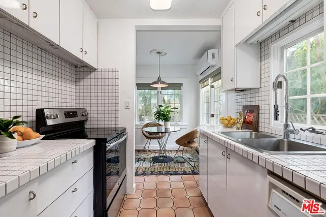 $899,000 | 2427 North Gower Street, Los Angeles, CA 90068