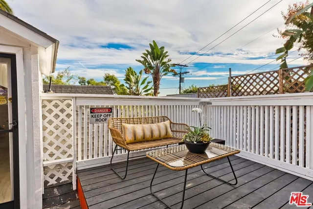 $899,000 | 2427 North Gower Street, Los Angeles, CA 90068