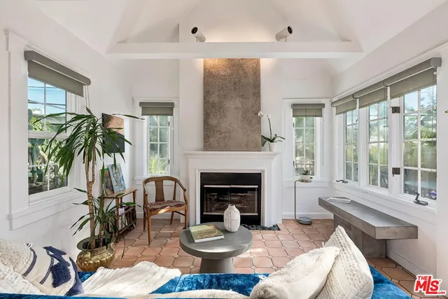 $899,000 | 2427 North Gower Street, Los Angeles, CA 90068