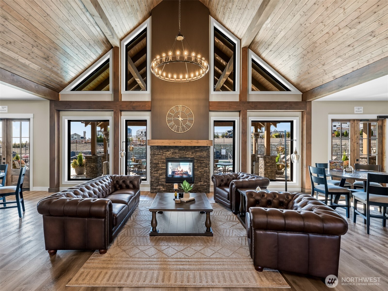 1769 Naches Wenas Road, Unit 123 Selah, WA 98942 - Photo 6 of 10 a living room with furniture and a large window