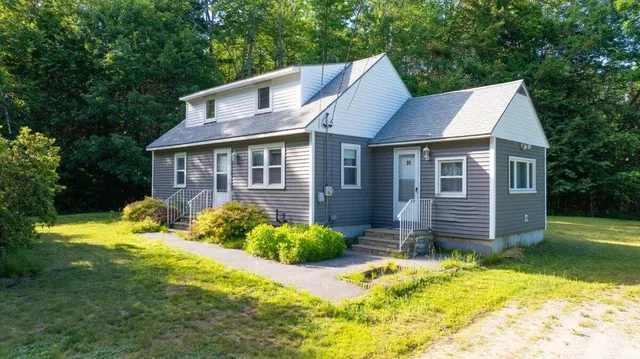 $450,000 | 31 Allen Range Road, Freeport, ME 04032