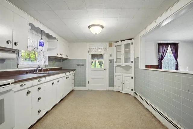 $450,000 | 31 Allen Range Road, Freeport, ME 04032