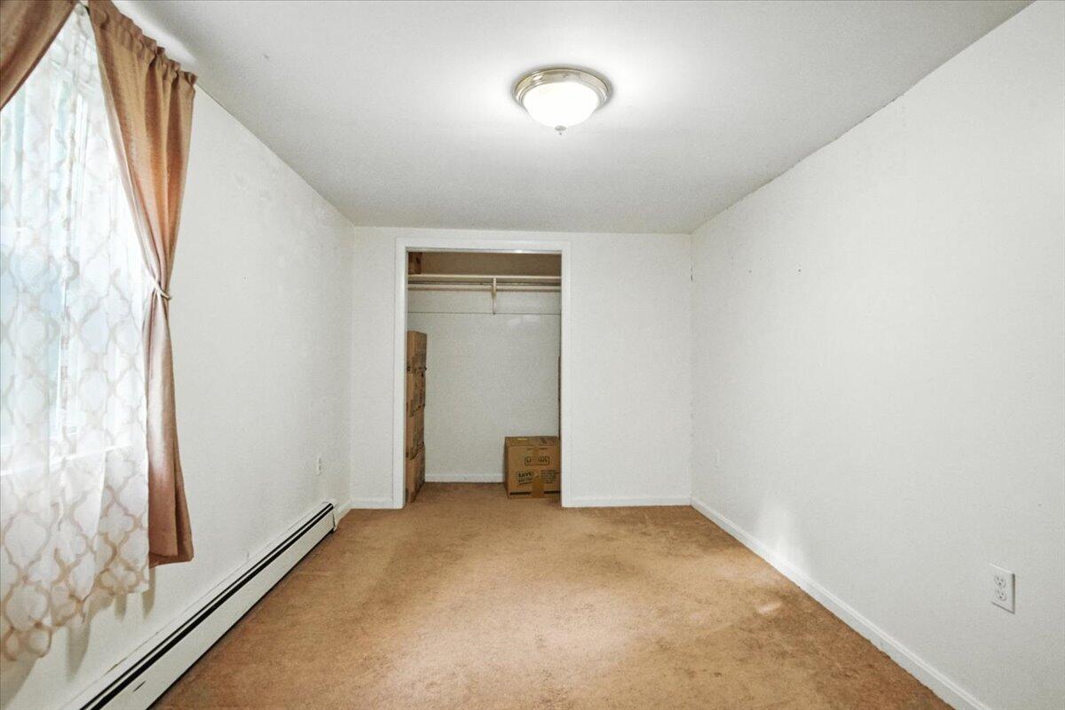 31 Allen Range Road Freeport, ME 04032 - Photo 17 of 44 25-31 Allen Range Rd_Freeport_ME-25