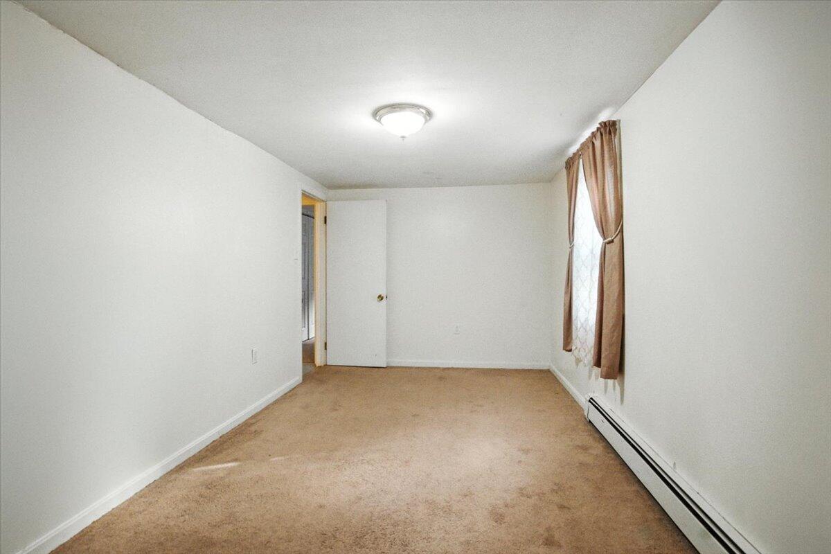 31 Allen Range Road Freeport, ME 04032 - Photo 19 of 44 26-31 Allen Range Rd_Freeport_ME-26