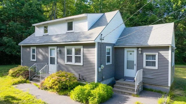 $450,000 | 31 Allen Range Road, Freeport, ME 04032